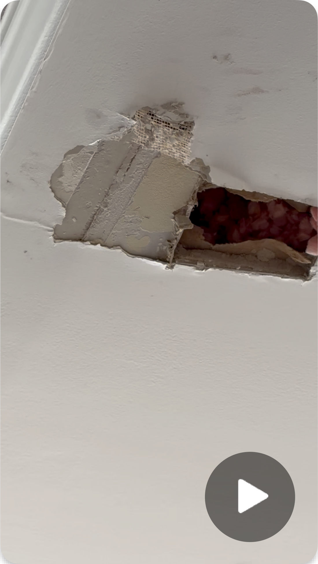 Unit 601 ceiling cutout